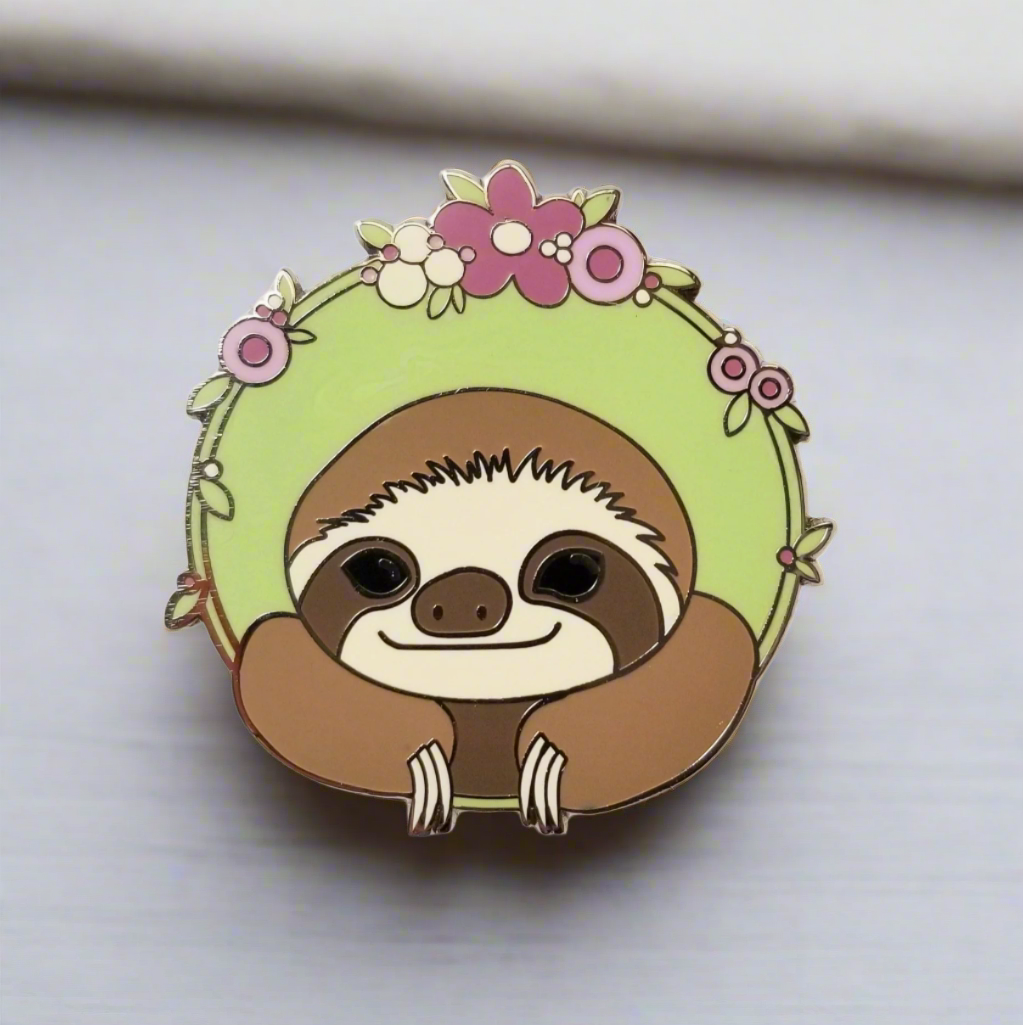 Happy Sloth Enamel Needle Minder