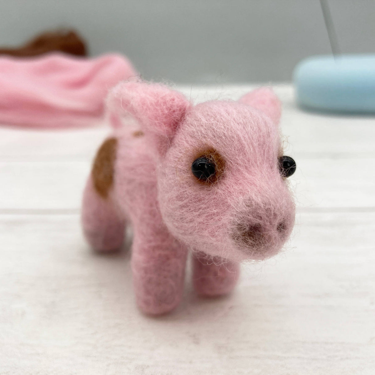 Needle Felting Kit - Piglet