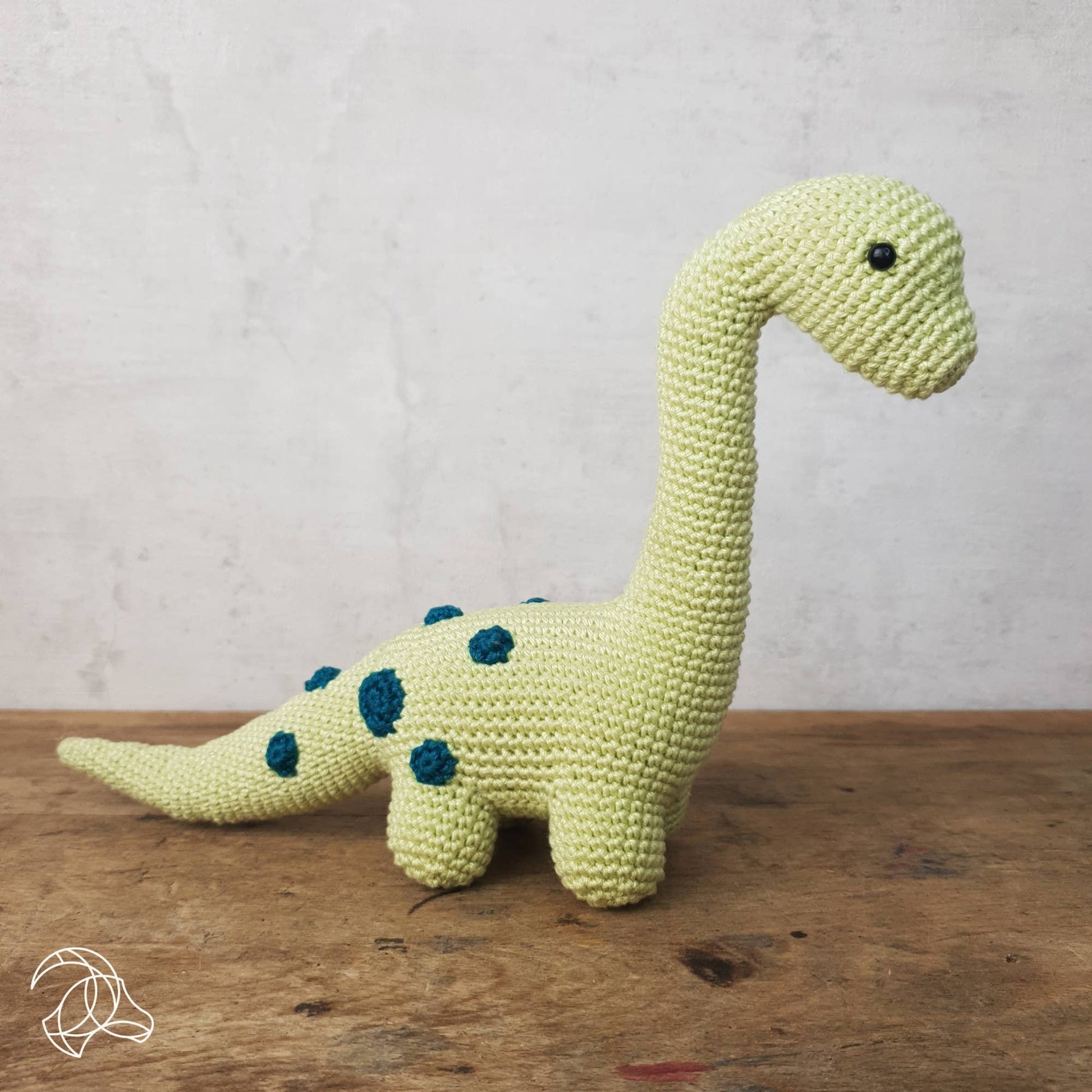 Brontosaurus Crochet Kit