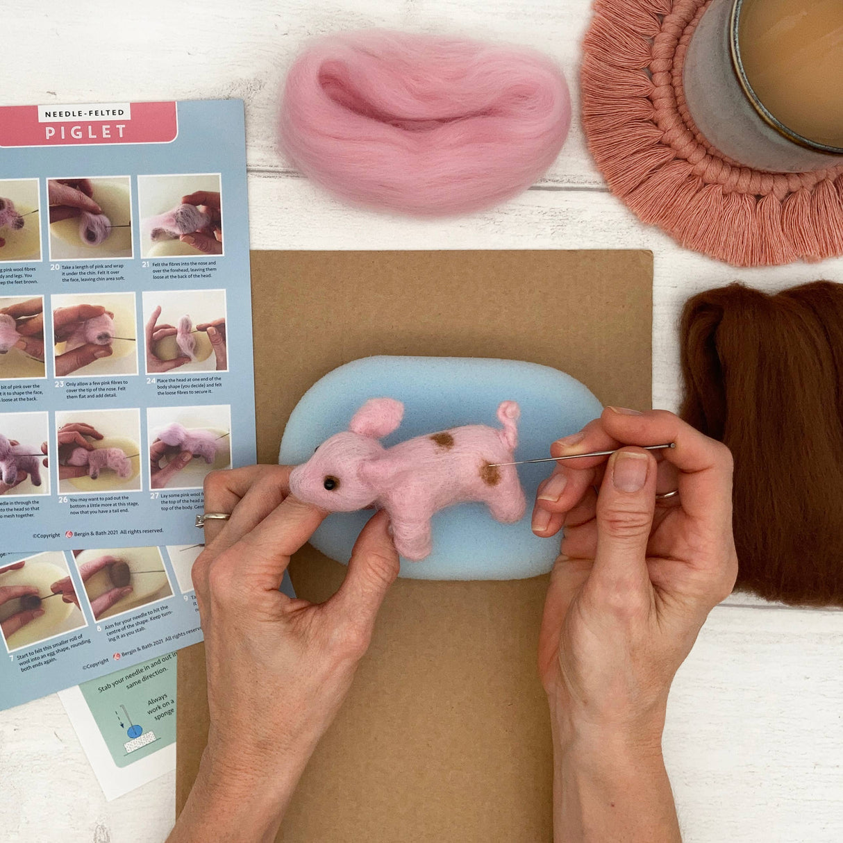 Needle Felting Kit - Piglet